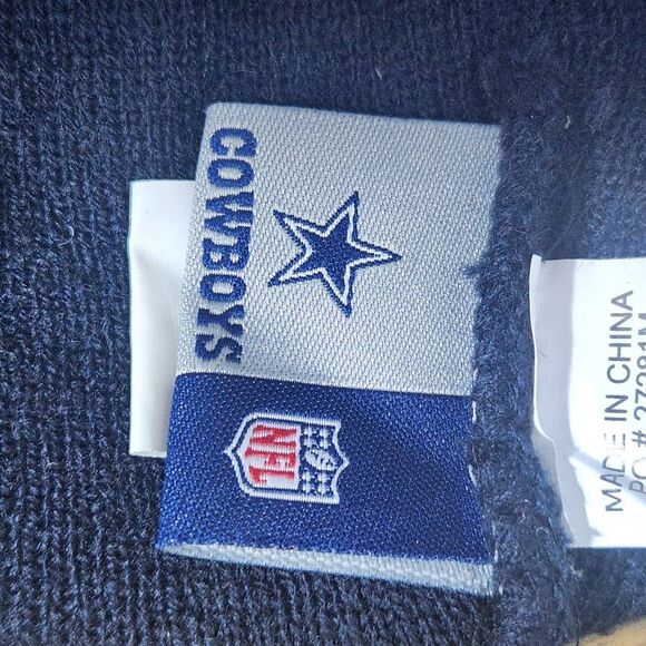 NFL Dallas Cowboys Navy Beanie Hat NWT One Size Boy's Dallas Cowboys Beanie Hat - Picture 6 of 8